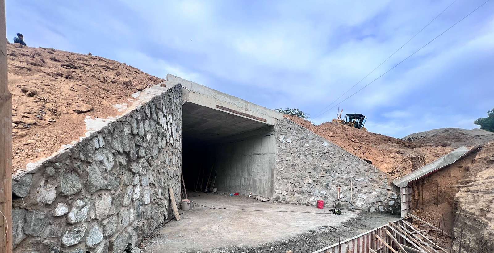 Placeholder de fotografía para Cajas puente y refuerzo a puente — Carretera Litoral del Pacífico, Tramo N.º 4
